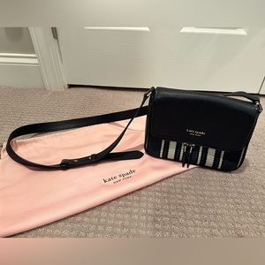 Kate Spade Run Around Large Flap Crossbody Navy Blue Striped
